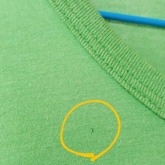 T-shirt - Picture 2 of 2